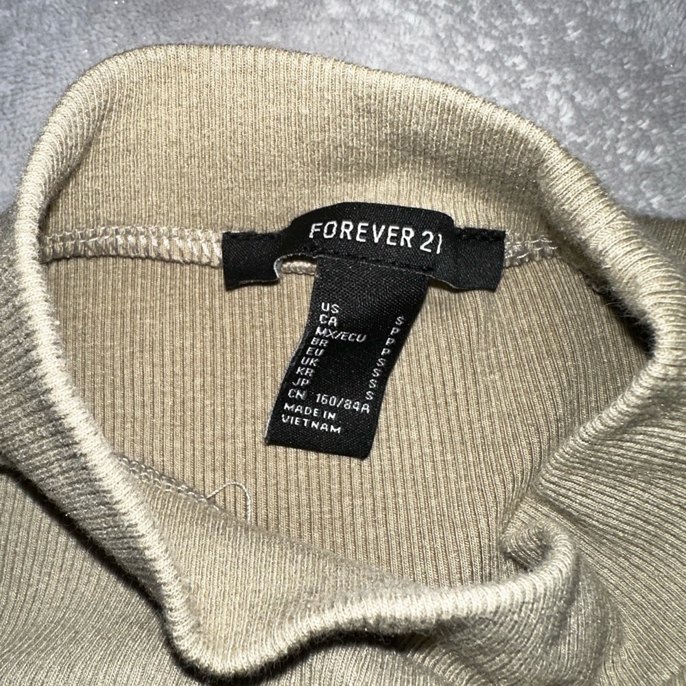 "Forever 21 Taupe Rib-Knit Tight-Fitting Tank Top - Size Small" - Picture 2 of 7